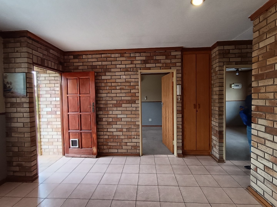 2 Bedroom Property for Sale in Hospitaalpark Free State